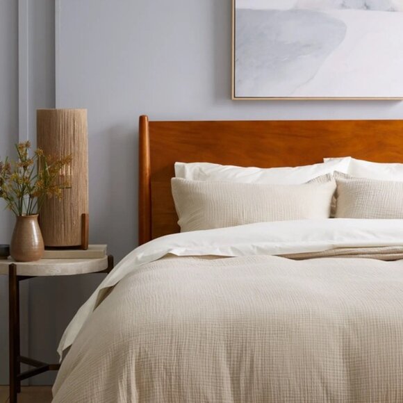 NWT Quince Organic Airy Gauze King Sham Set of 2 in Dune - Picture 3 of 4